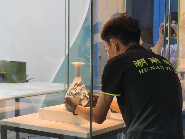 西安高新配资 “青·韵”将启 提前探展一场青色系文物的盛宴